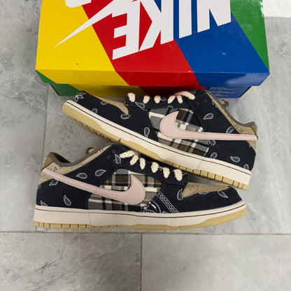 Nike SB Dunk Low Travis Scott