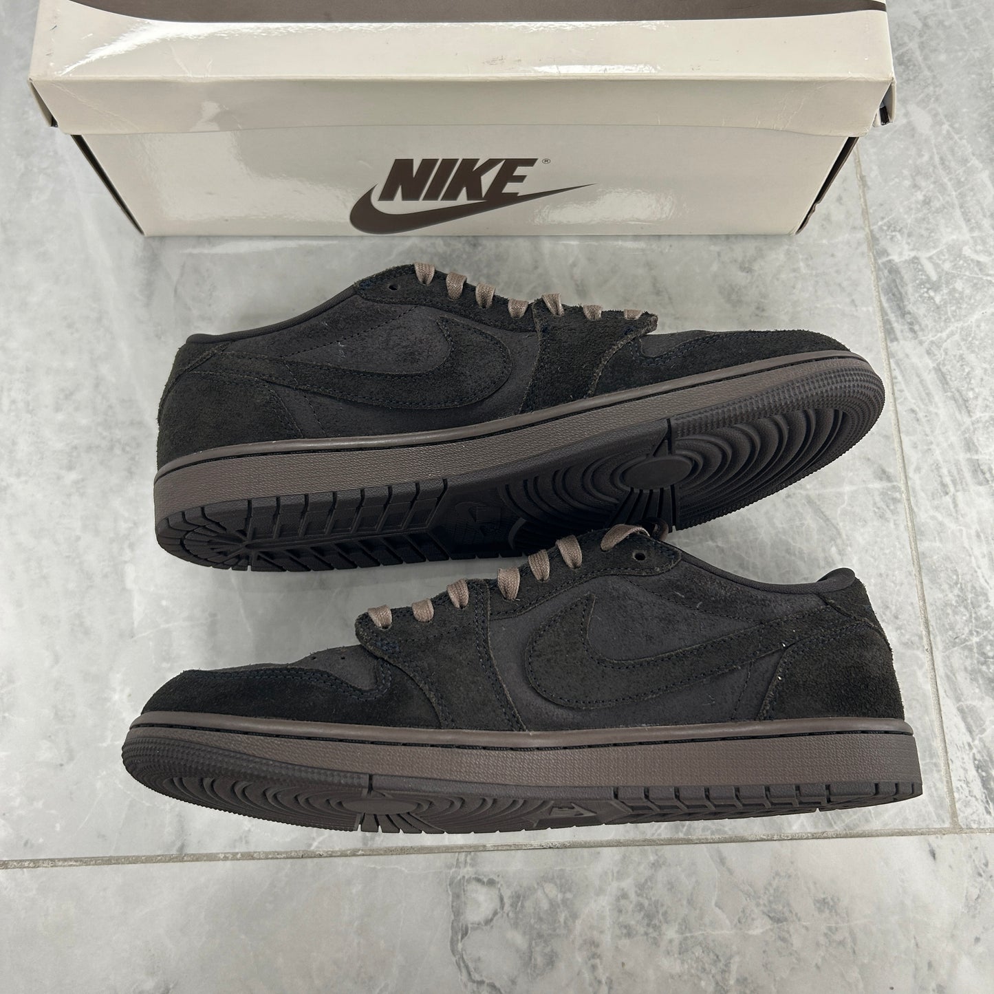 Jordan 1 Low Retro Travis Scott Brown Velvet (USED)