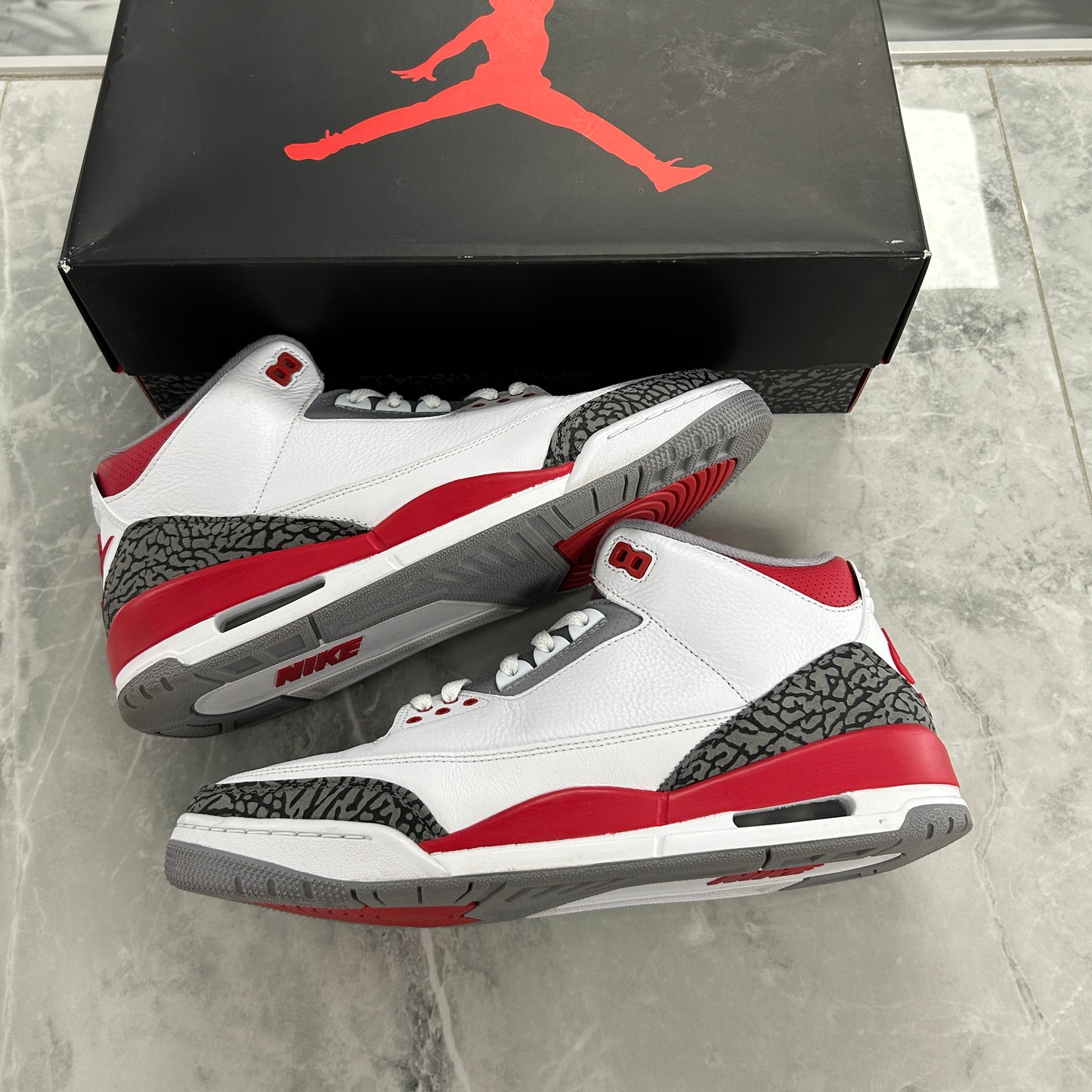 Jordan 3 Retro Fire Red (2022)(USED)