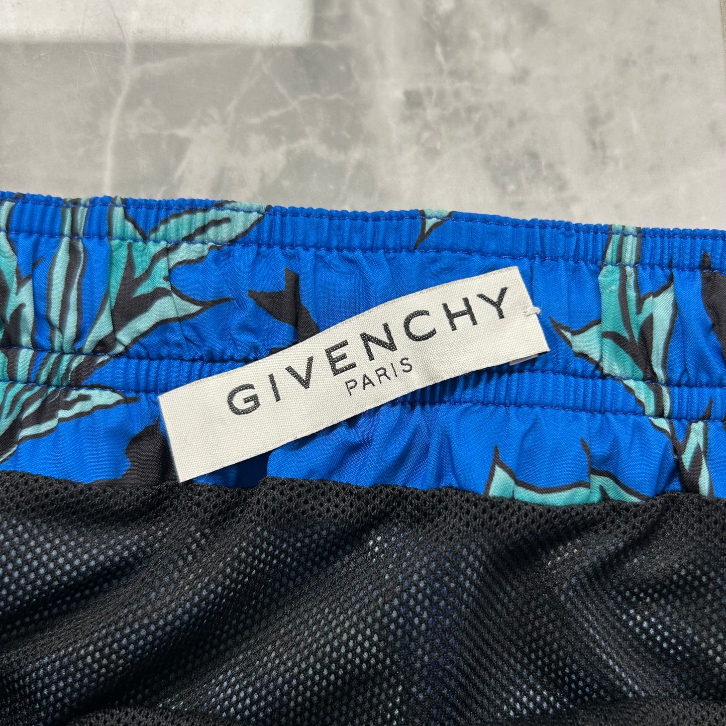 Givenchy Silk Printed Shorts Blue