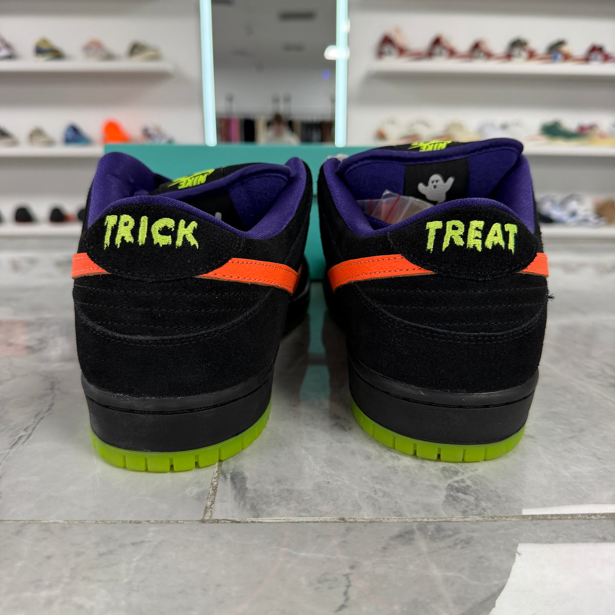 Nike SB Dunk Low Night of Mischief Halloween