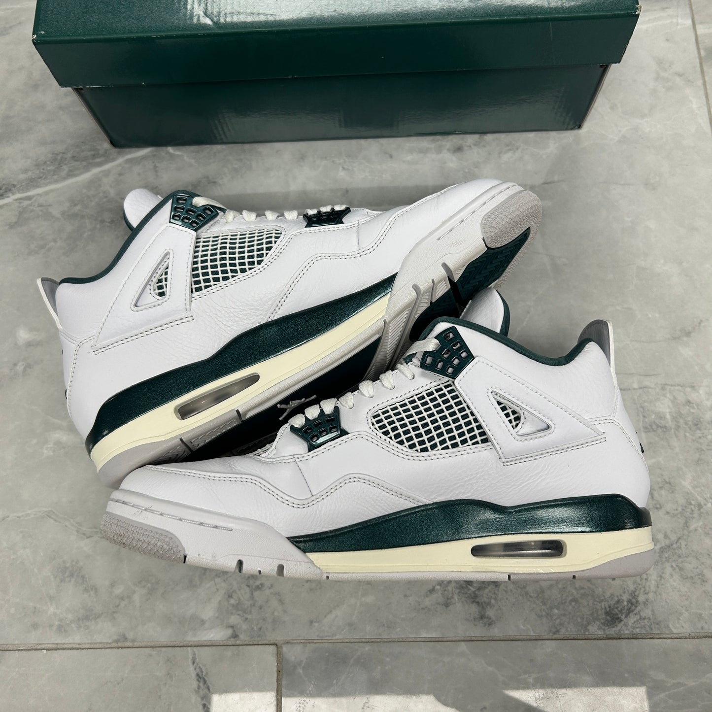 Jordan 4 Retro Oxidized Green (USED)(SZ 11M)