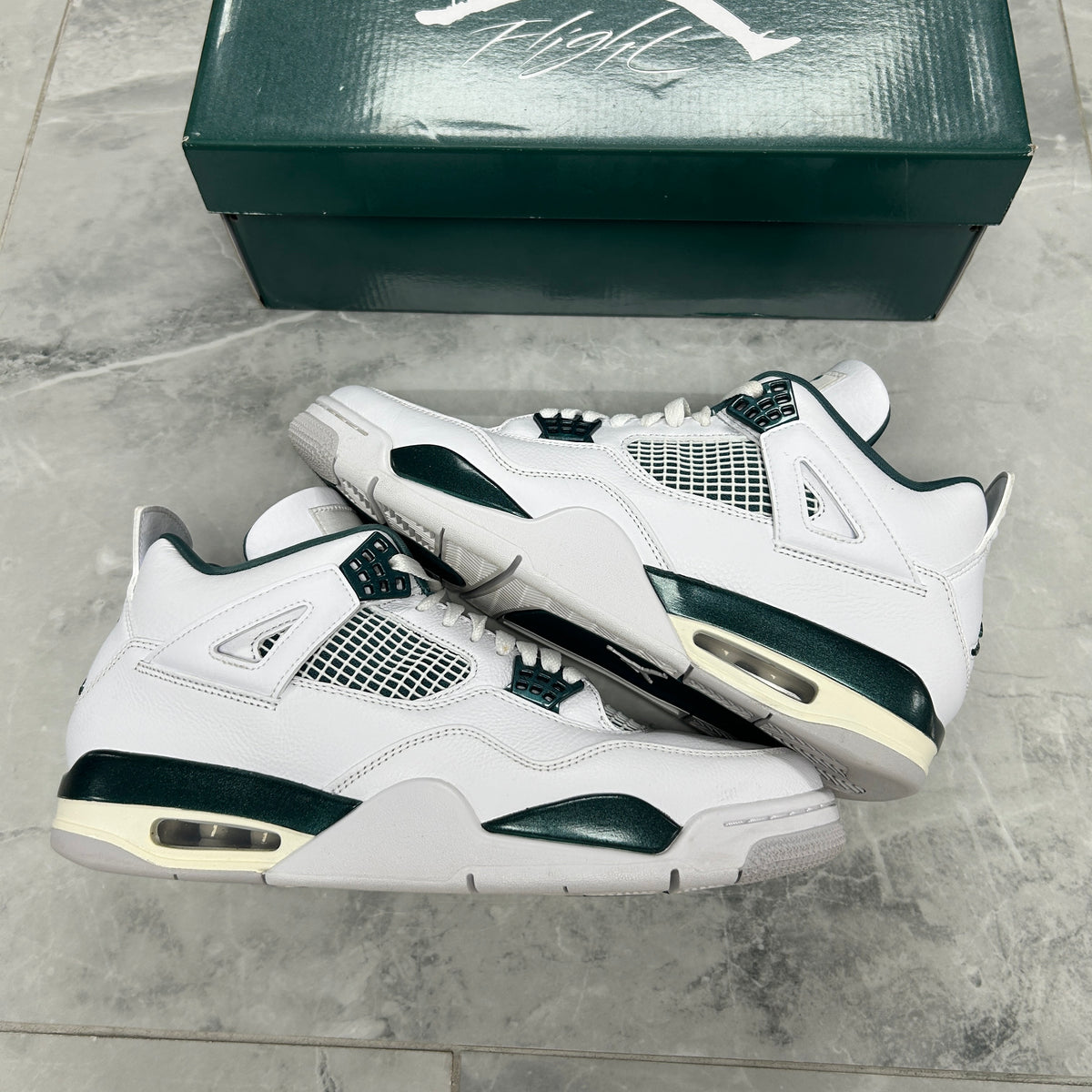 Jordan 4 Retro Oxidized Green (USED)(SZ 11M)