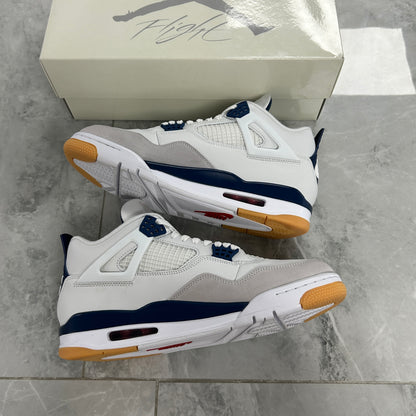 Jordan 4 Retro SB Navy (USED)