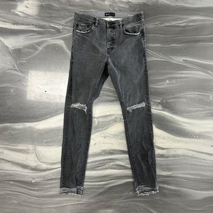 Purple Brand P001 distressed skinny jeans in grey — view 2