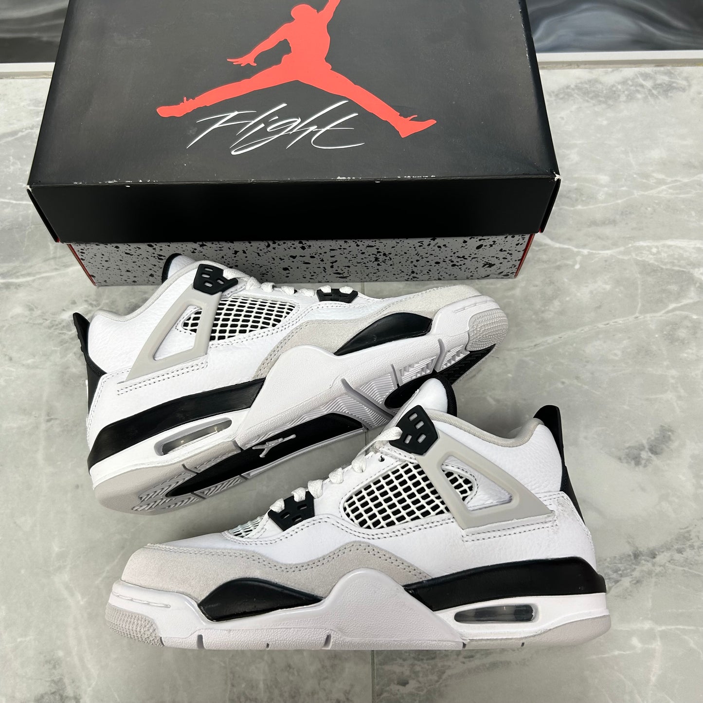 Jordan 4 Retro Military Black (FACTORY DEFECT)