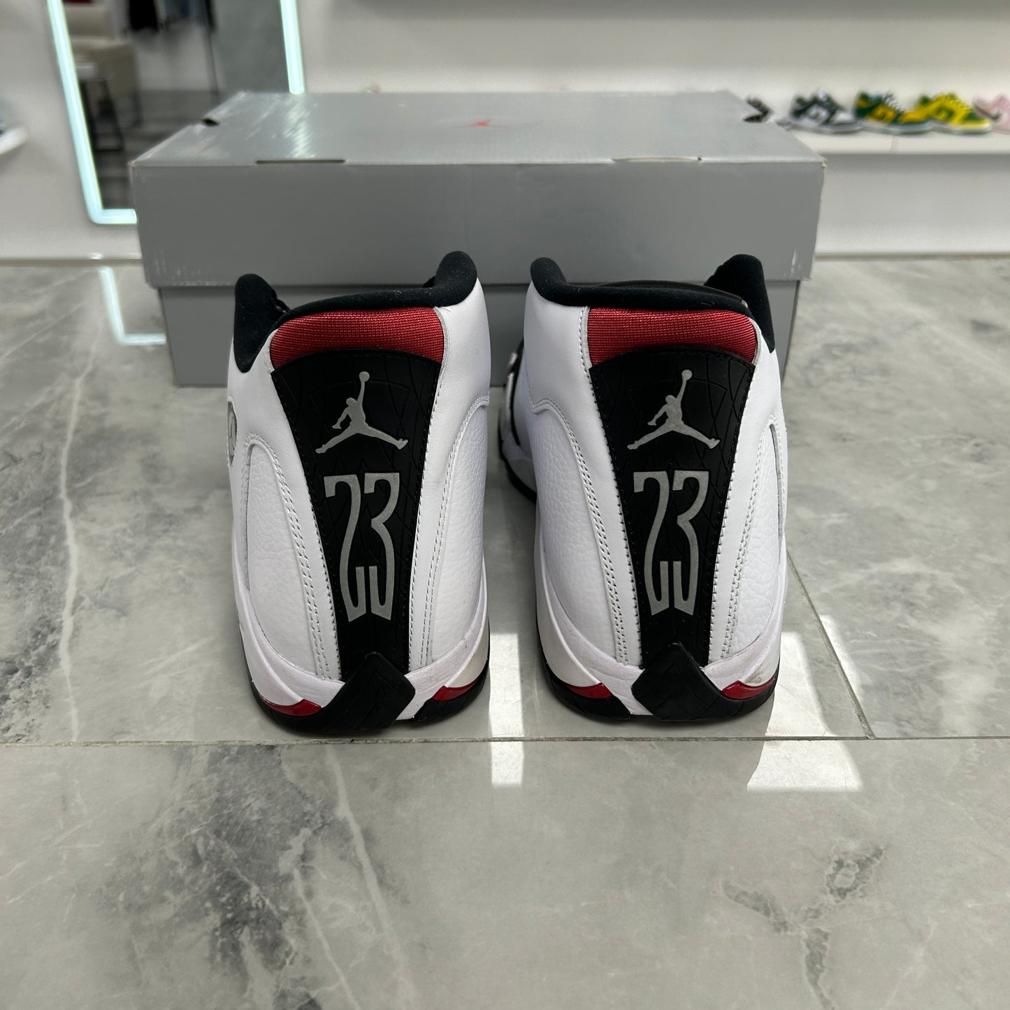 Air Jordan 14 Retro Black Toe 2024 (USED)