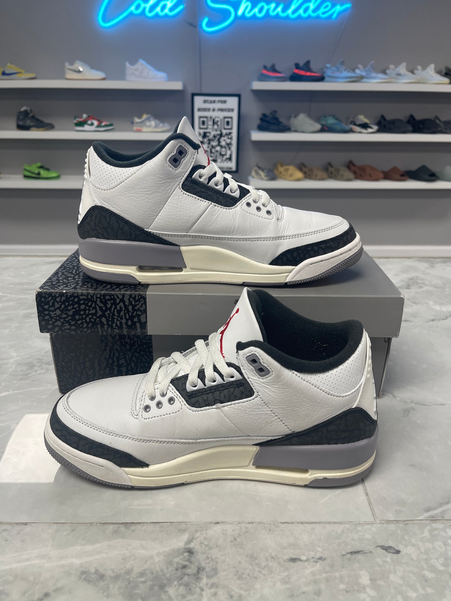 Jordan 3 Retro Cement Grey (USED)