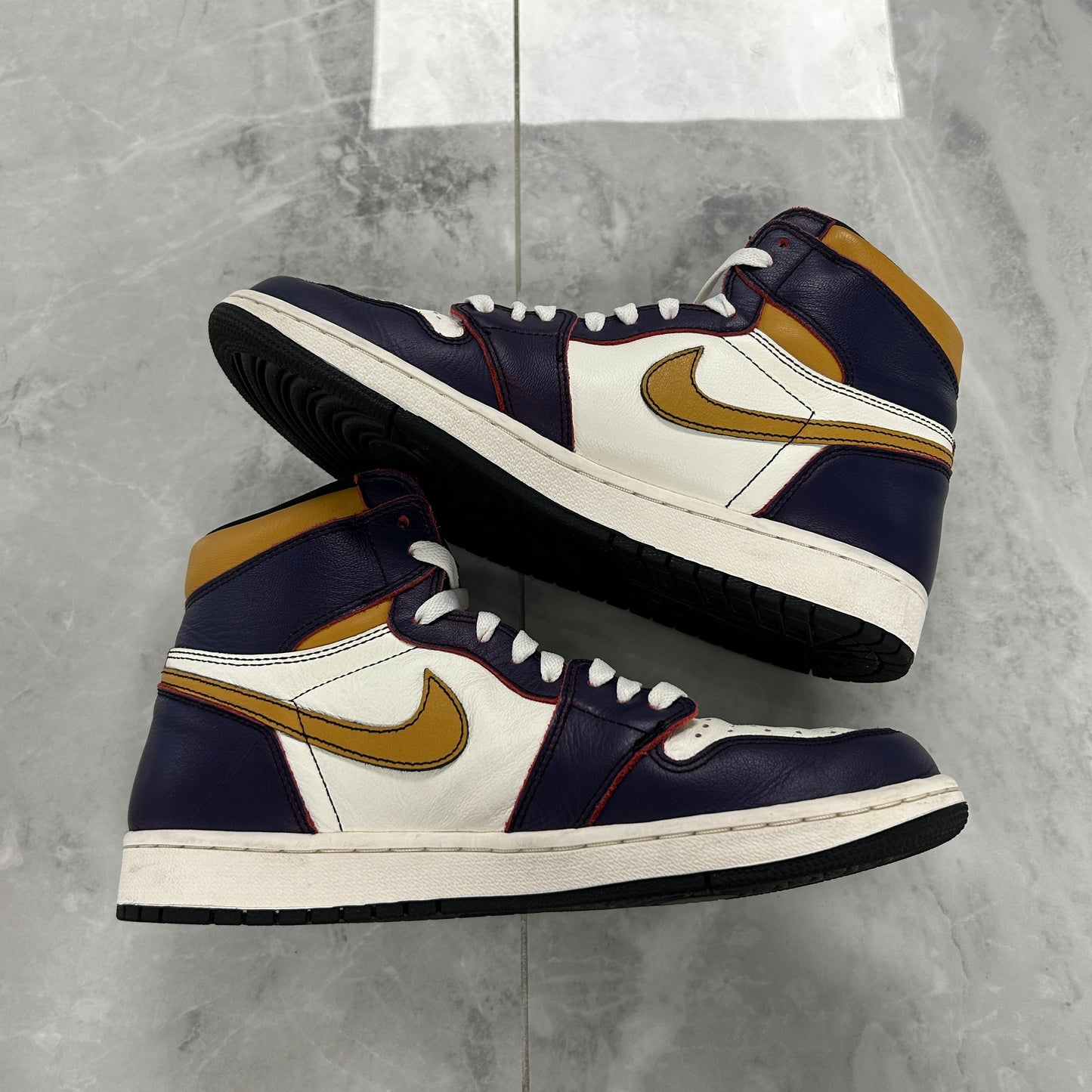 Jordan 1 Retro High OG Defiant SB LA to Chicago (USED NO BOX)