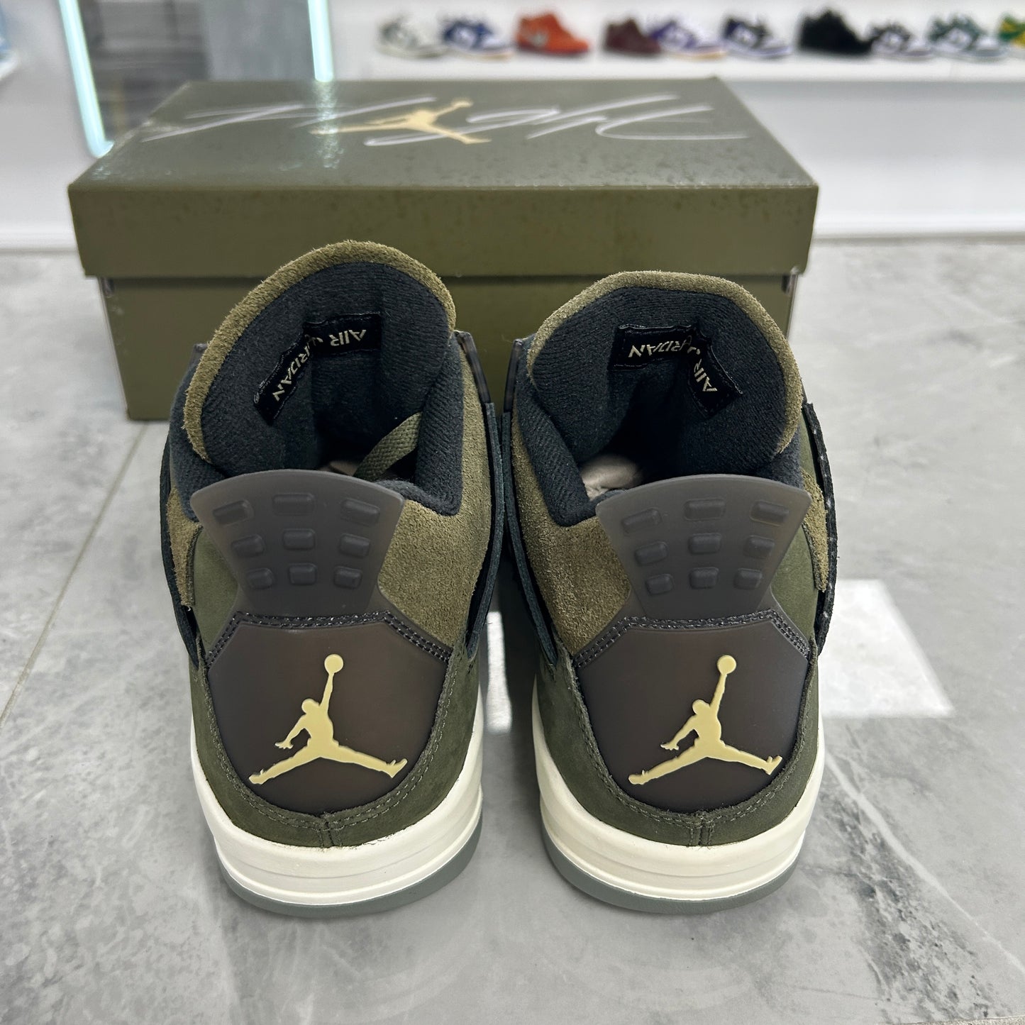 Air Jordan 4 Retro SE Craft Olive (USED)