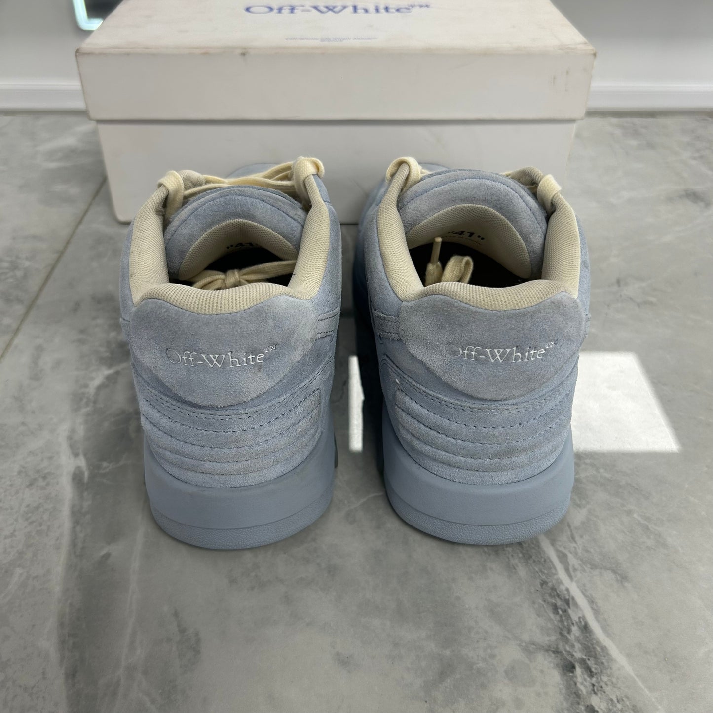 OFF-WHITE Out Of Office Suede
Light Blue (USED)