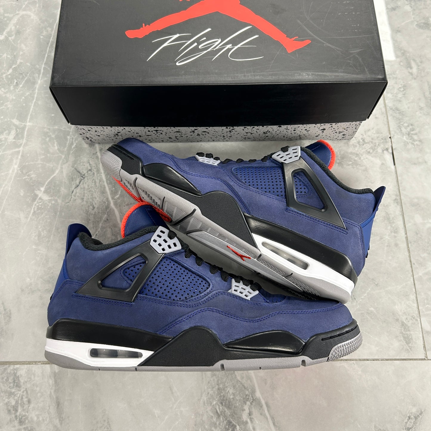 Air Jordan 4 Retro Winter Loyal
Blue (Used)