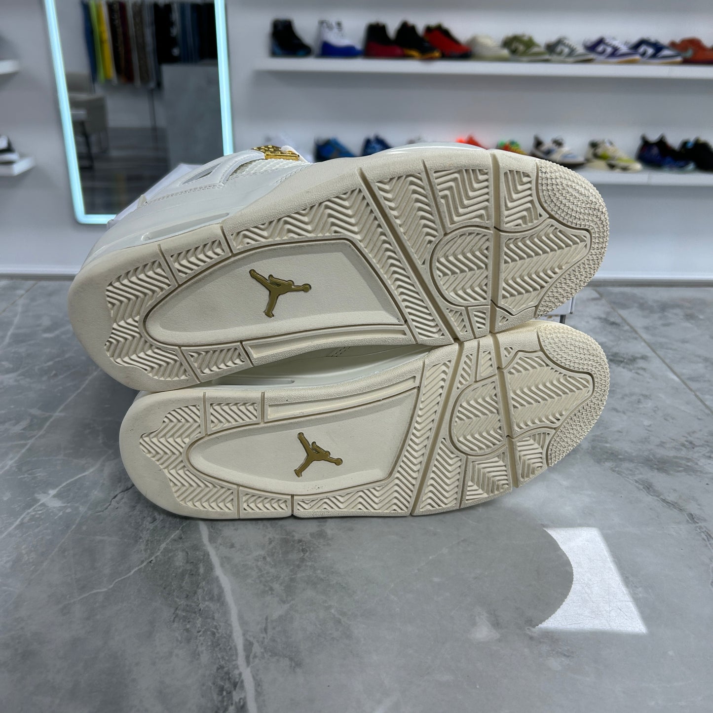 Air Jordan 4 Retro Metallic Gold (USED)
