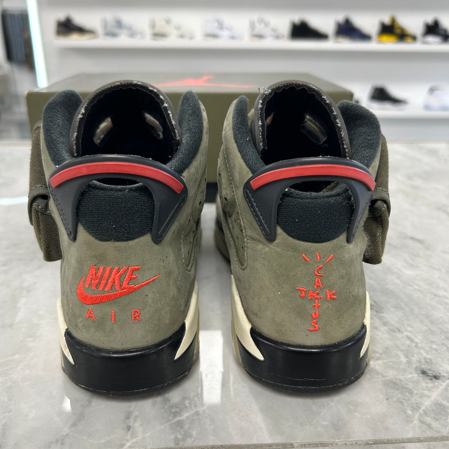 Jordan 6 Retro Travis Scott (USED)