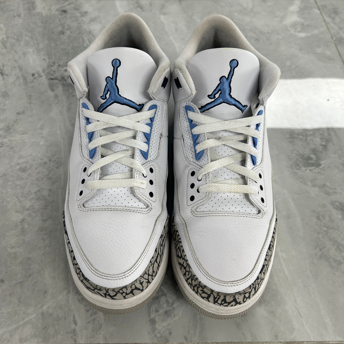 Jordan 3 Retro UNC (2020) - view 4