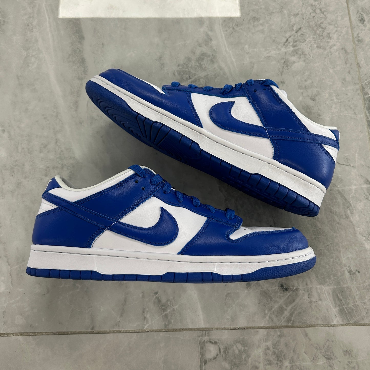 Nike Dunk Low Kentucky (Used)(No Box)
