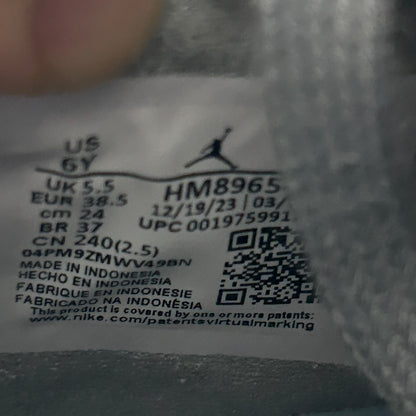 Jordan 4 Retro Paris Olympic Wet Cement - view 7