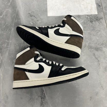 Jordan 1 Retro High OG Dark Mocha (USED NO BOX)