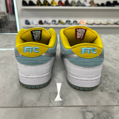 Nike SB Dunk Low FTC Lagoon Pulse (USED NO BOX)