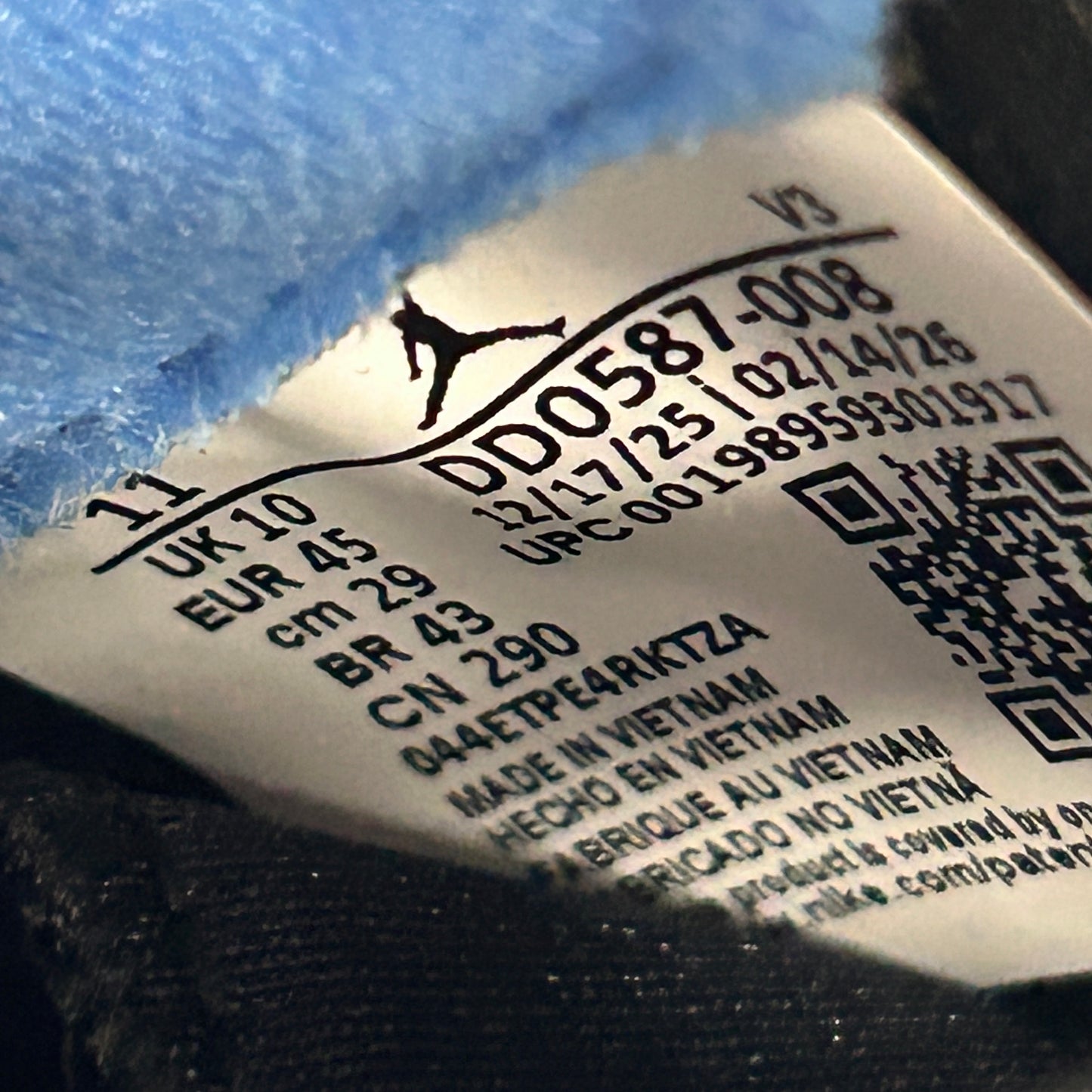 Air Jordan 5 Retro Black Carolina /UNC 2026 (USED)