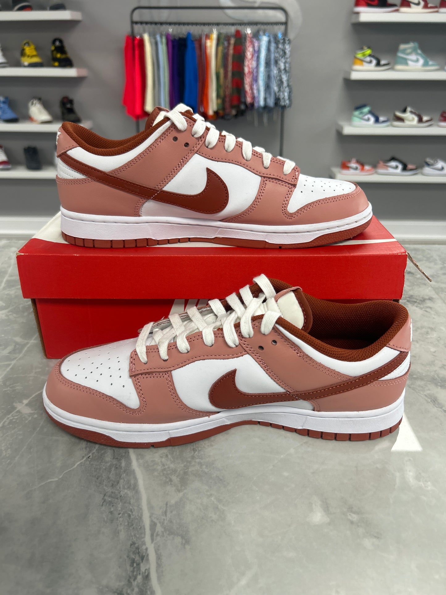 Nike Dunk Low Red Stardust (USED)