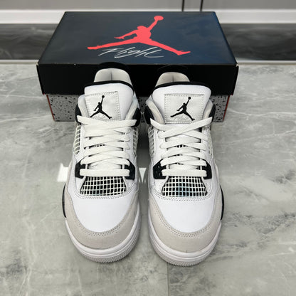 Jordan 4 Retro Military Black (DEFECT)