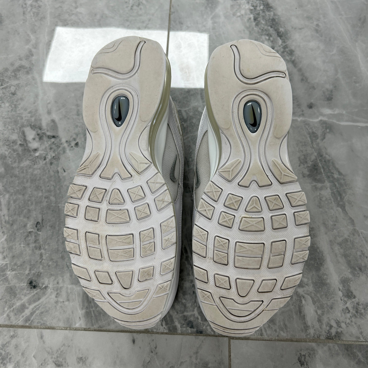 Nike Air Max 97 Triple White - view 6