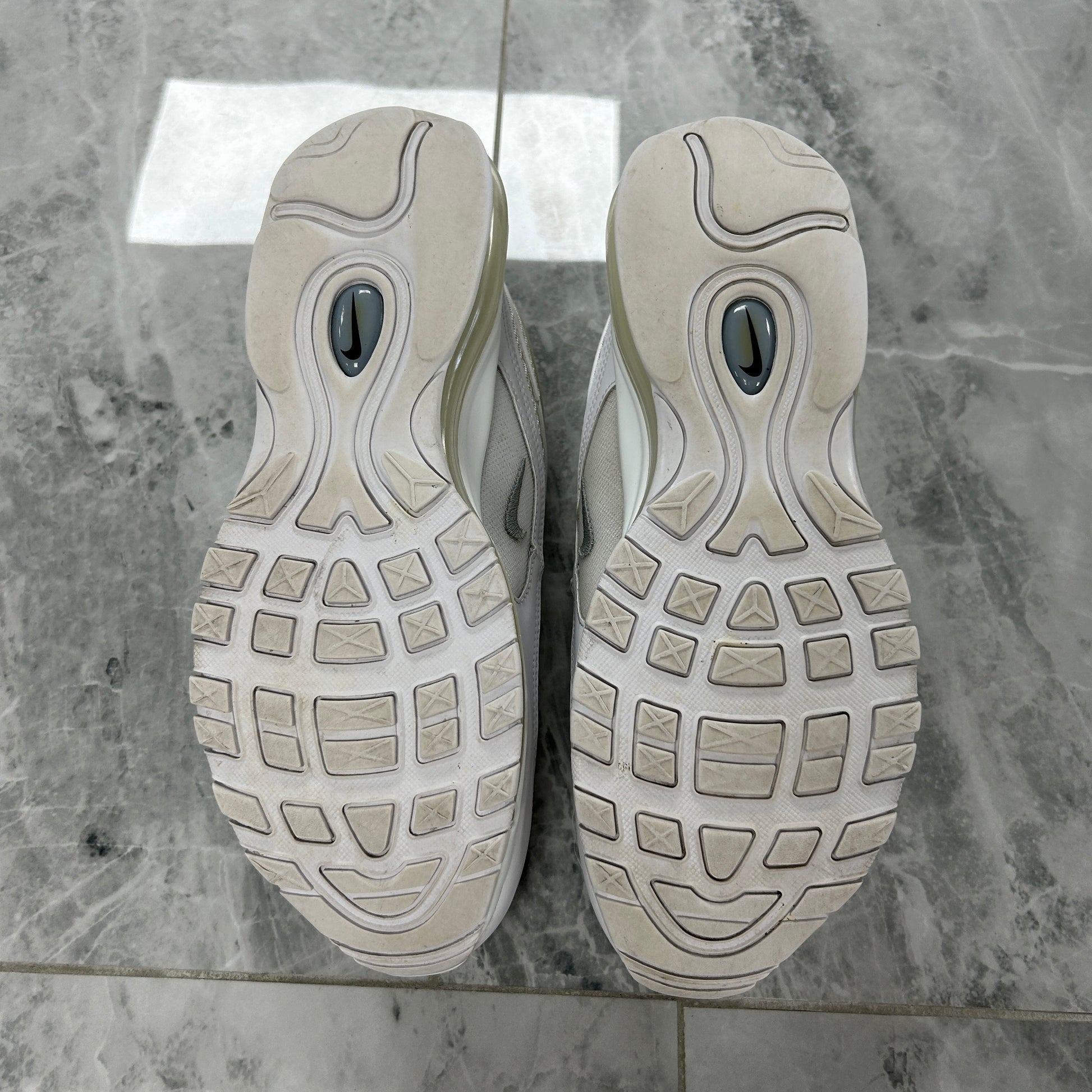 Nike Air Max 97 Triple White - view 6