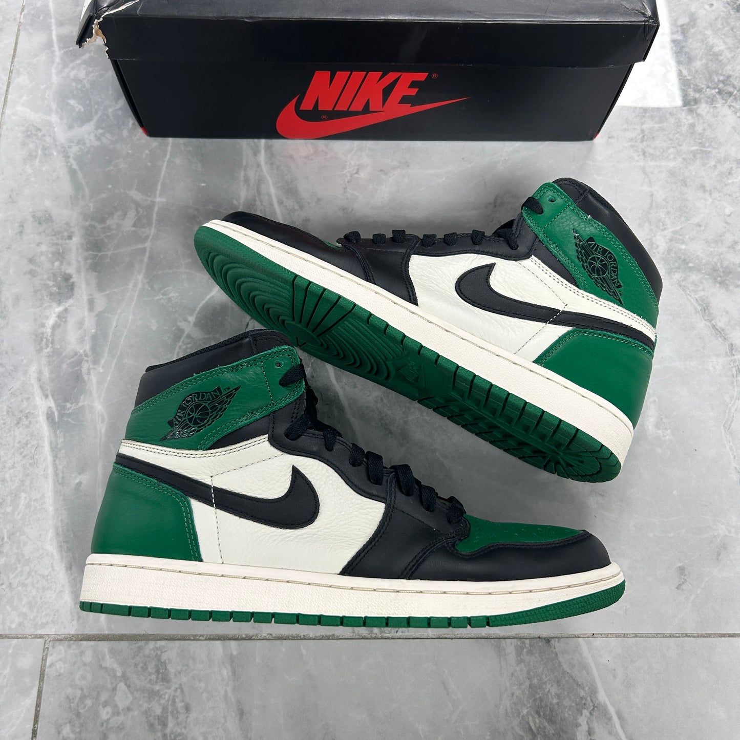 Air Jordan 1 Retro High OG Pine Green (Used)