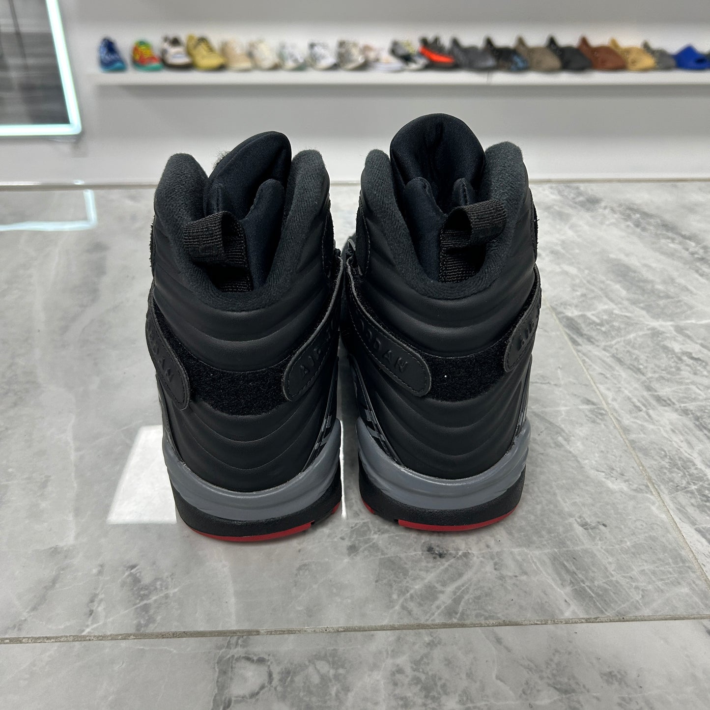 Air Jordan 8 Retro Bred (USED NO BOX)