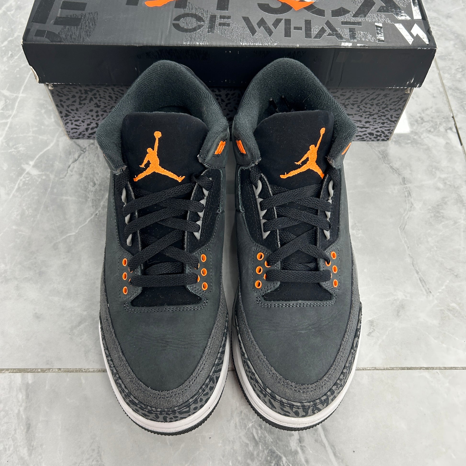 Jordan 3 Retro Fear (2023) - view 4