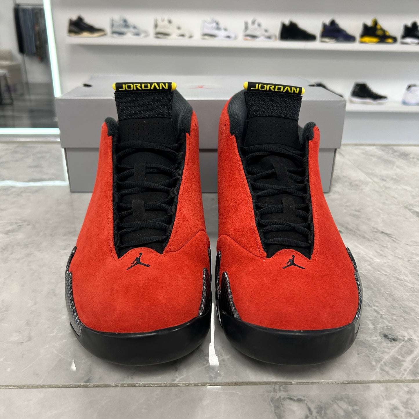 Jordan 14 Retro Ferrari (2025)(USED)