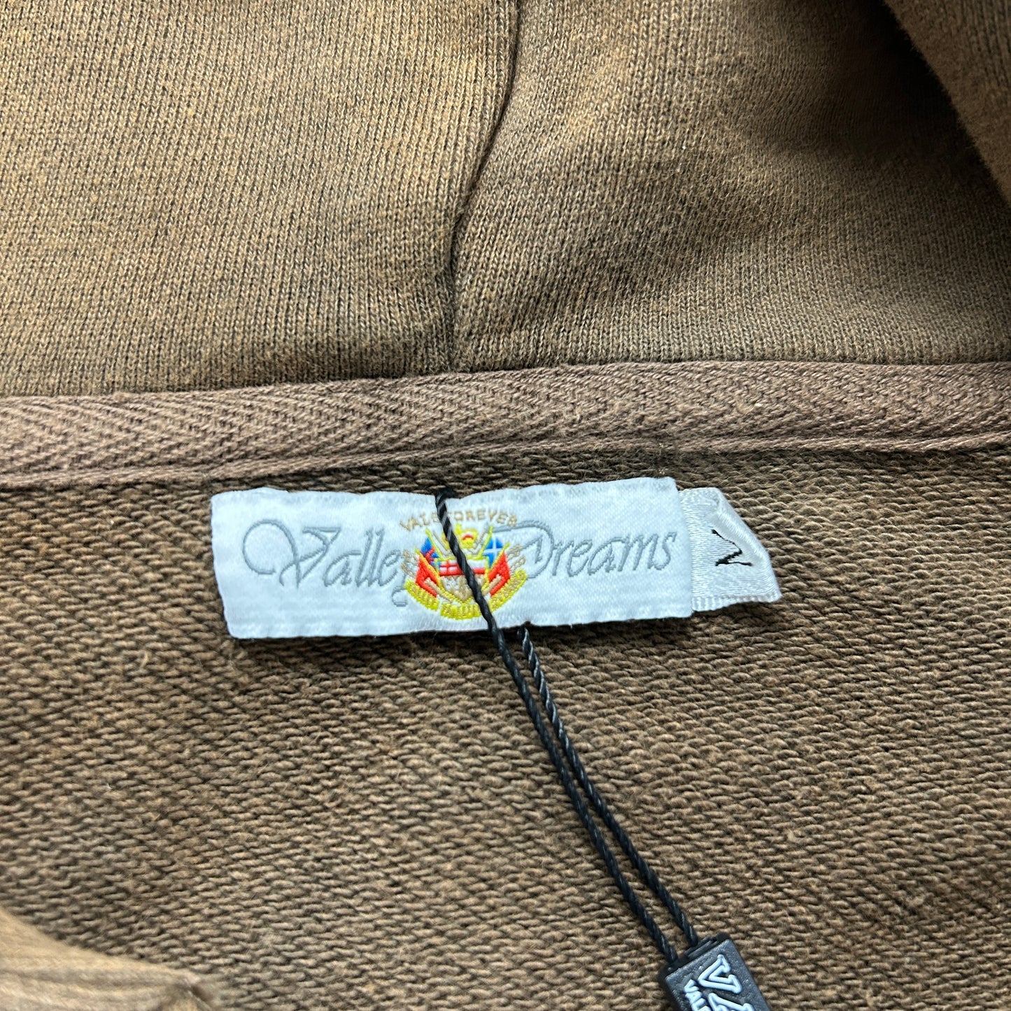 Vale Forever Vanderbilt Zip Up
Brown