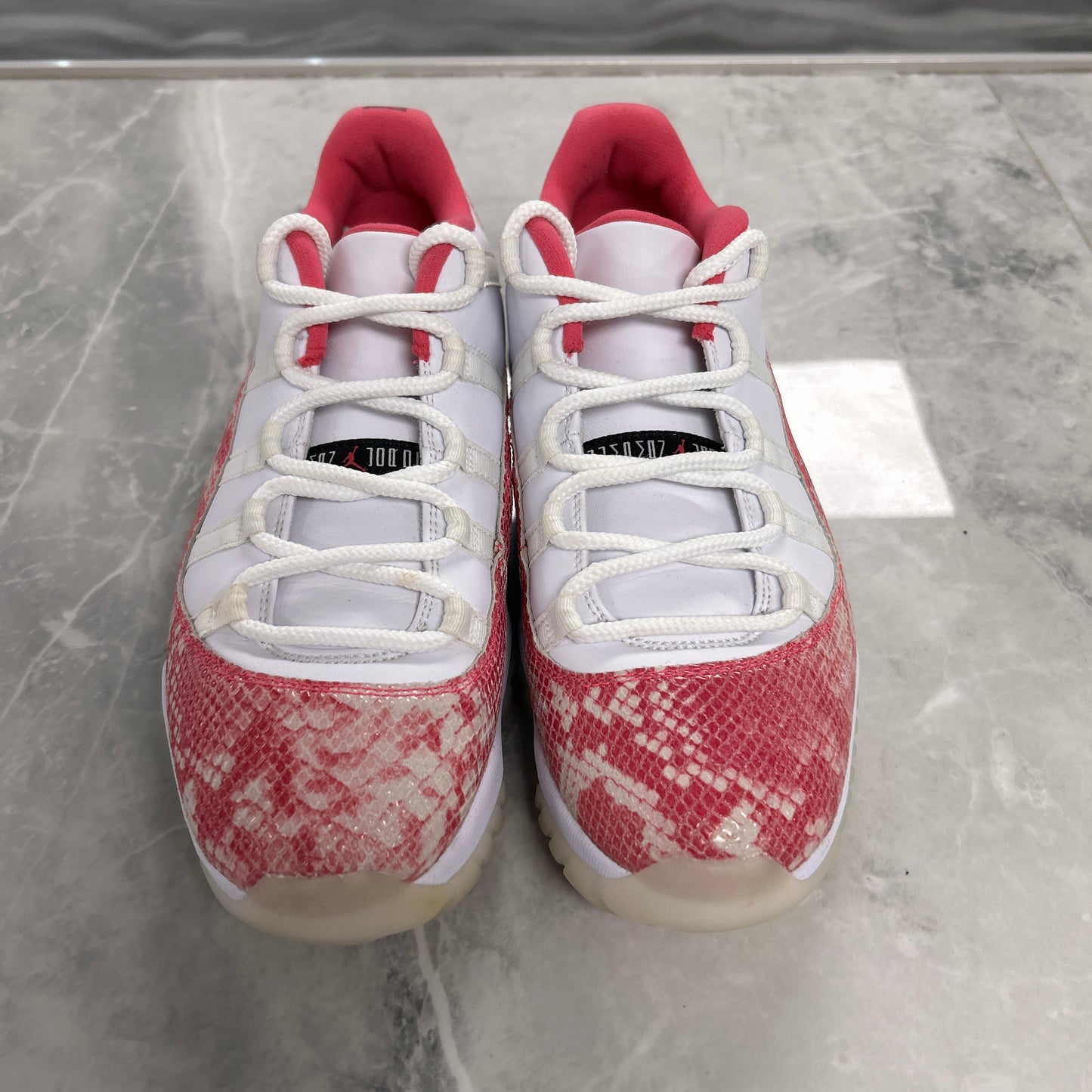 Jordan 11 Retro Low Pink Snakeskin (2019) (USED NO BOX)