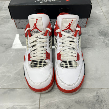 Jordan 4 Retro OG Fire Red (2020) (USED)