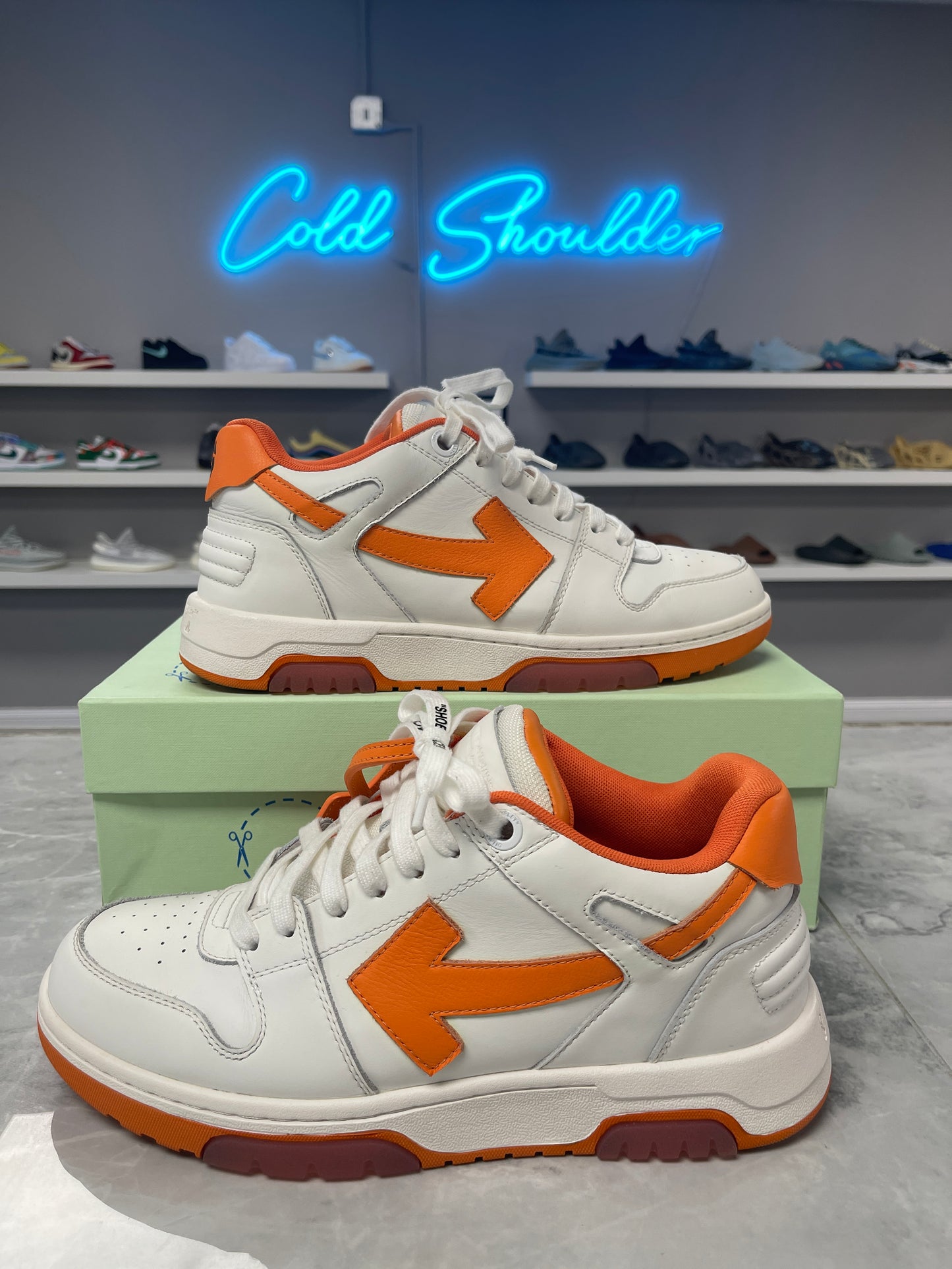 Off-White Out Of Office Orange