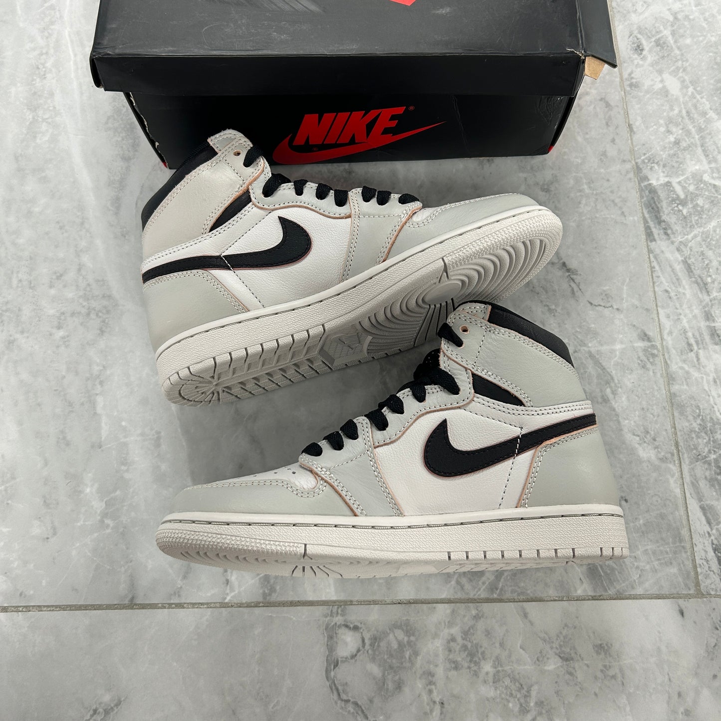 Jordan 1 Retro High SB NYC to Paris (USED)