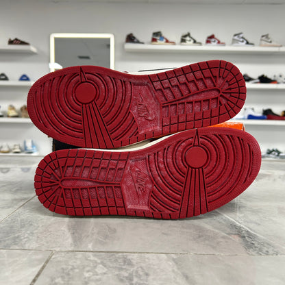 Air Jordan 1 Retro High OG Chicago Lost & Found (USED)