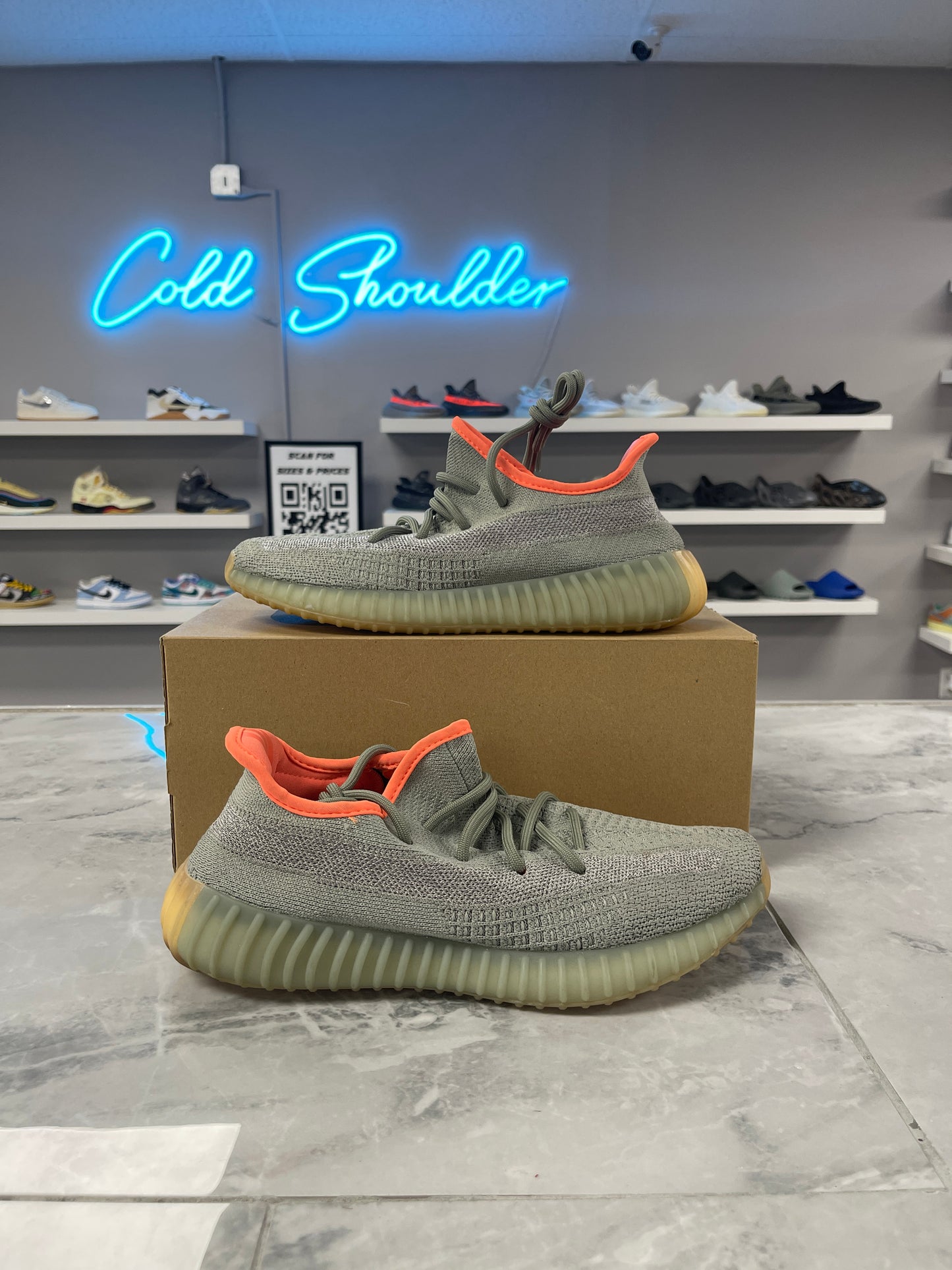 adidas Yeezy Boost 350 V2 Desert Sage (USED)