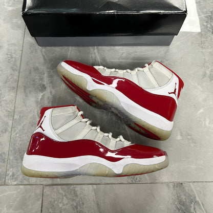 Air Jordan 11 Retro Cherry (USED)