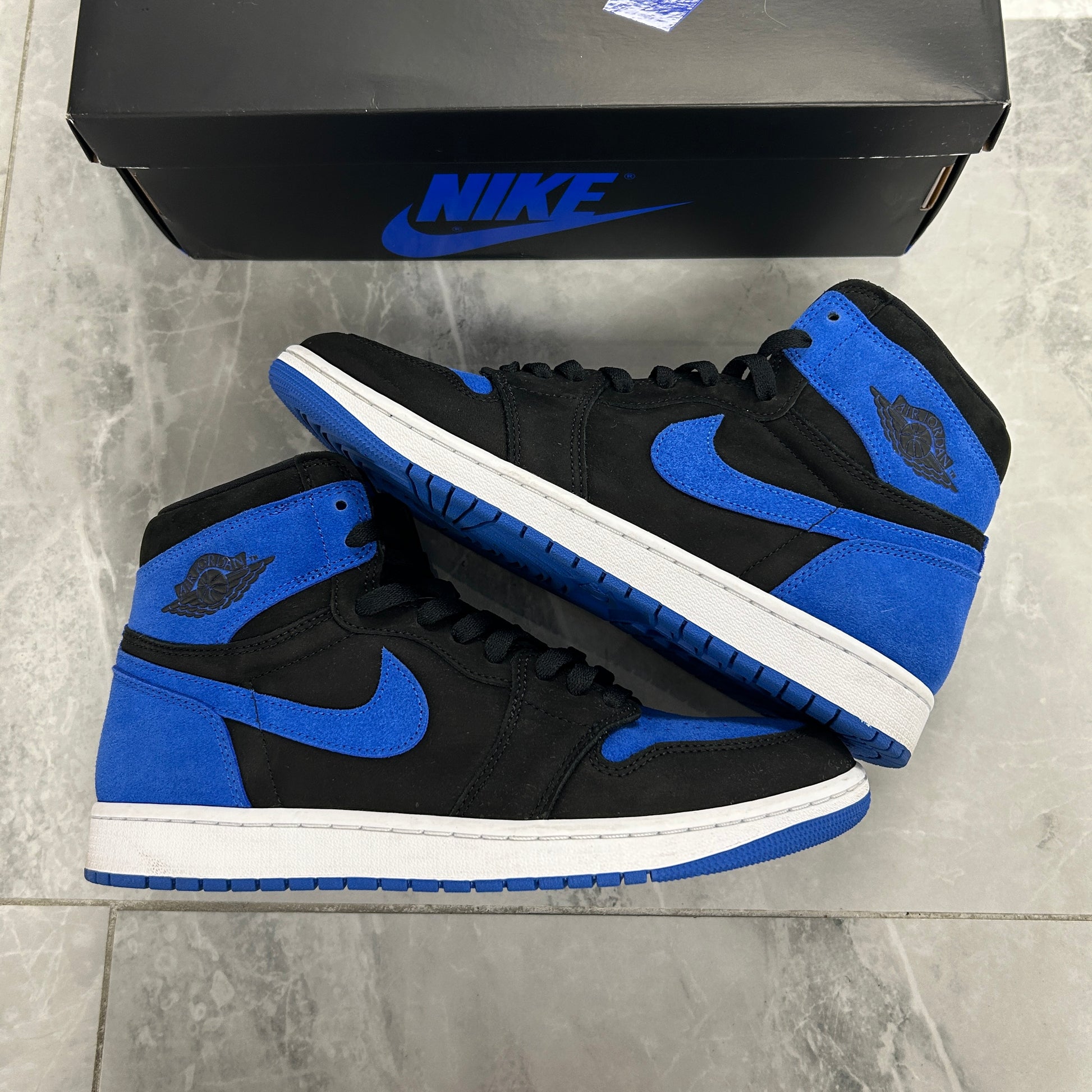 Air Jordan 1 Retro High OG Royal Reimagined — view 2