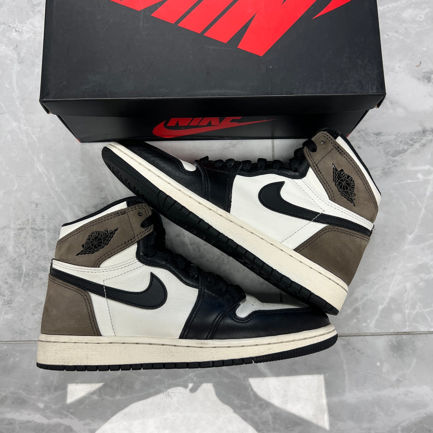 Jordan 1 Retro High Dark Mocha (Used)