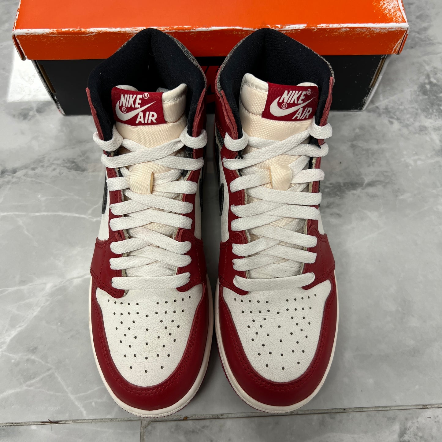 Jordan 1 Retro High OG Chicago Lost and Found (Used)