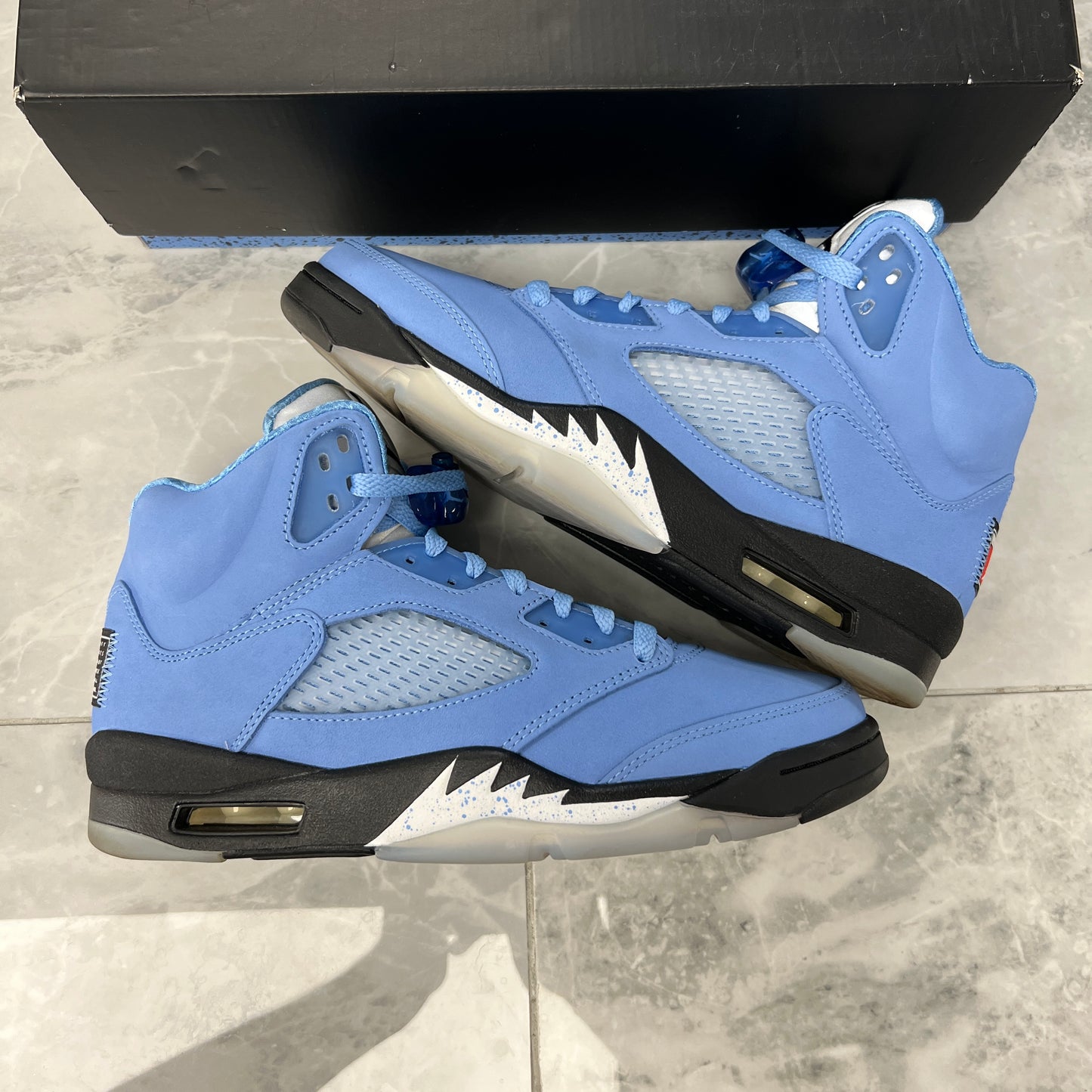 Jordan 5 Retro UNC University Blue (Used)