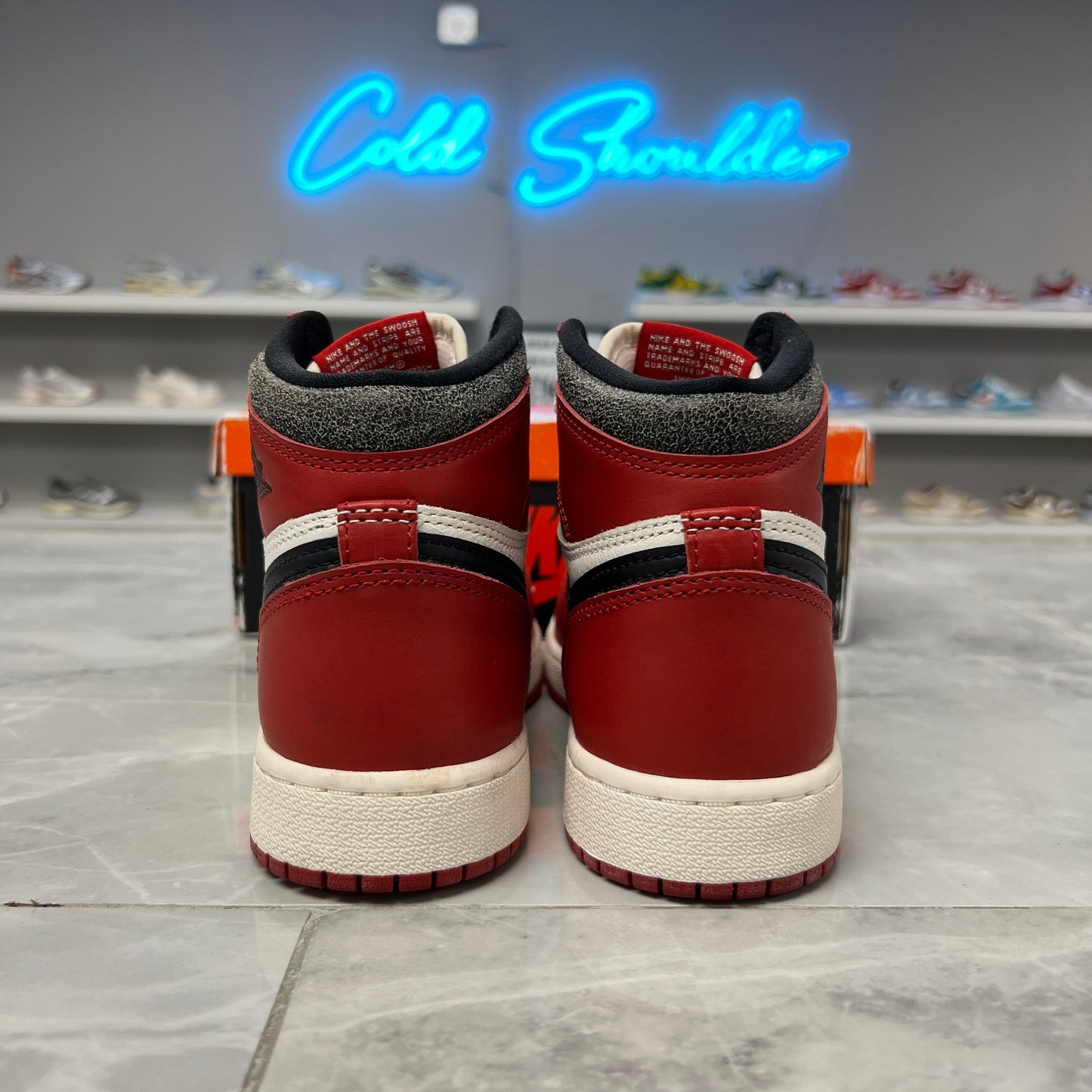 Jordan 1 Retro High OG Chicago Lost and Found (Used)