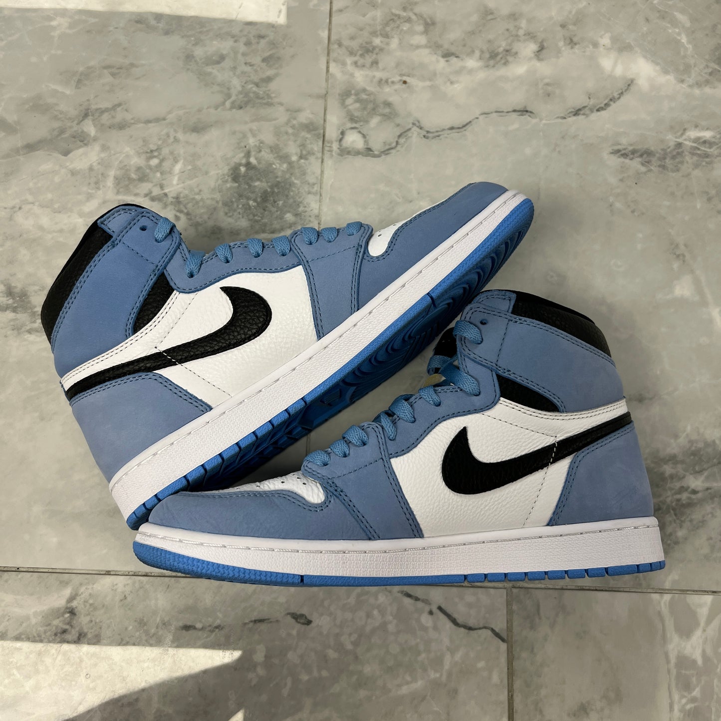 Jordan 1 Retro High OG University Blue (Used)(No Box)