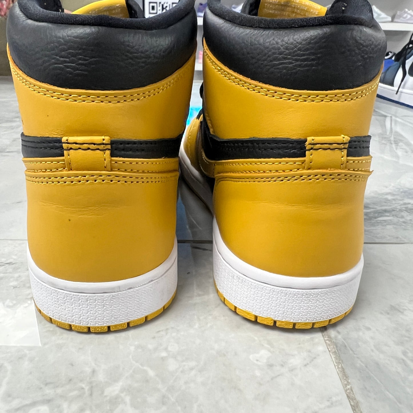 Jordan 1 Retro High Pollen (Used)(No Box)