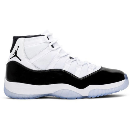 Air Jordan 11 Retro Concord 2018 (Used)