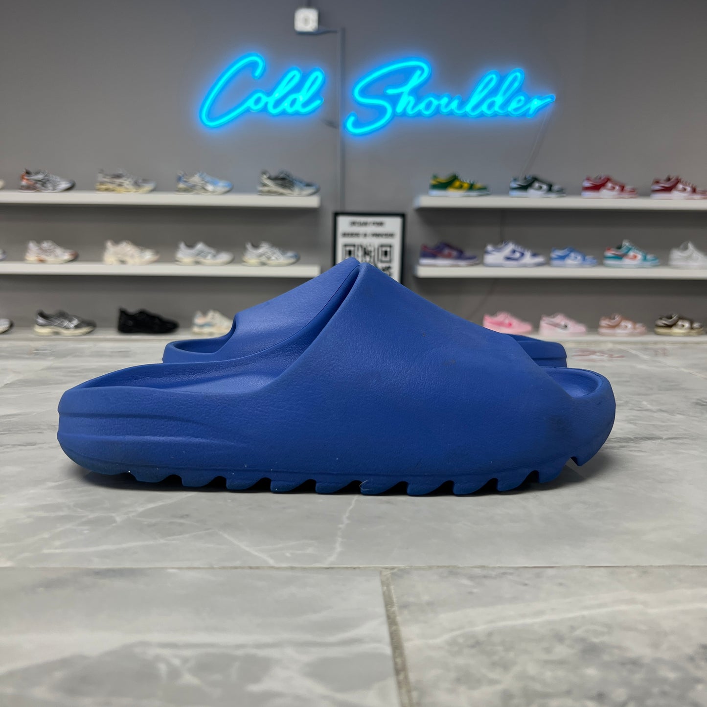 Adidas Yeezy Slide Azure (Used)(No Box)