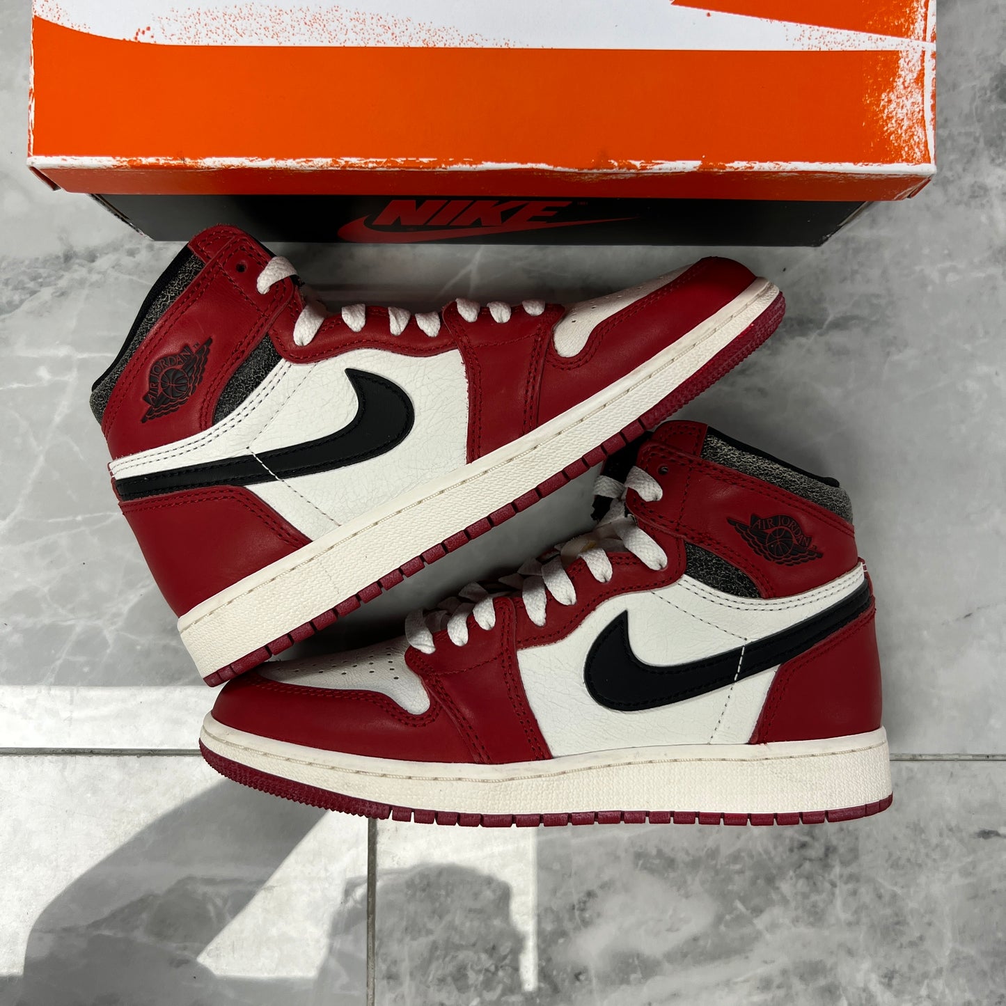 Jordan 1 Retro High OG Chicago Lost and Found (Used)